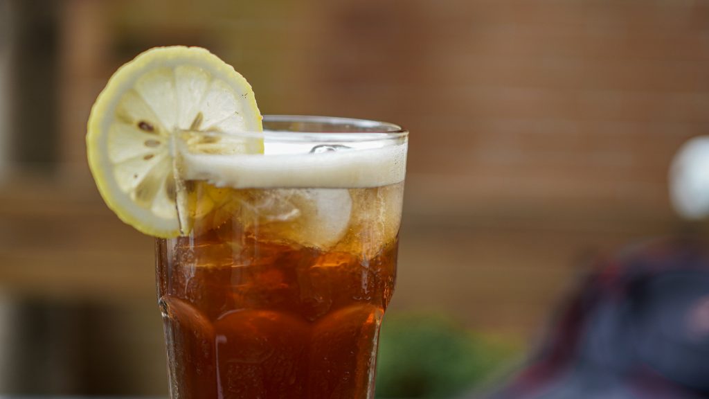 Health Benefits of Drinking Lemon Tea - LOUISIANA GRASS